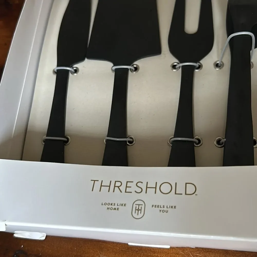 4pc Stainless Steel Cheese Knive Serving Set Black - Threshold™ NEW